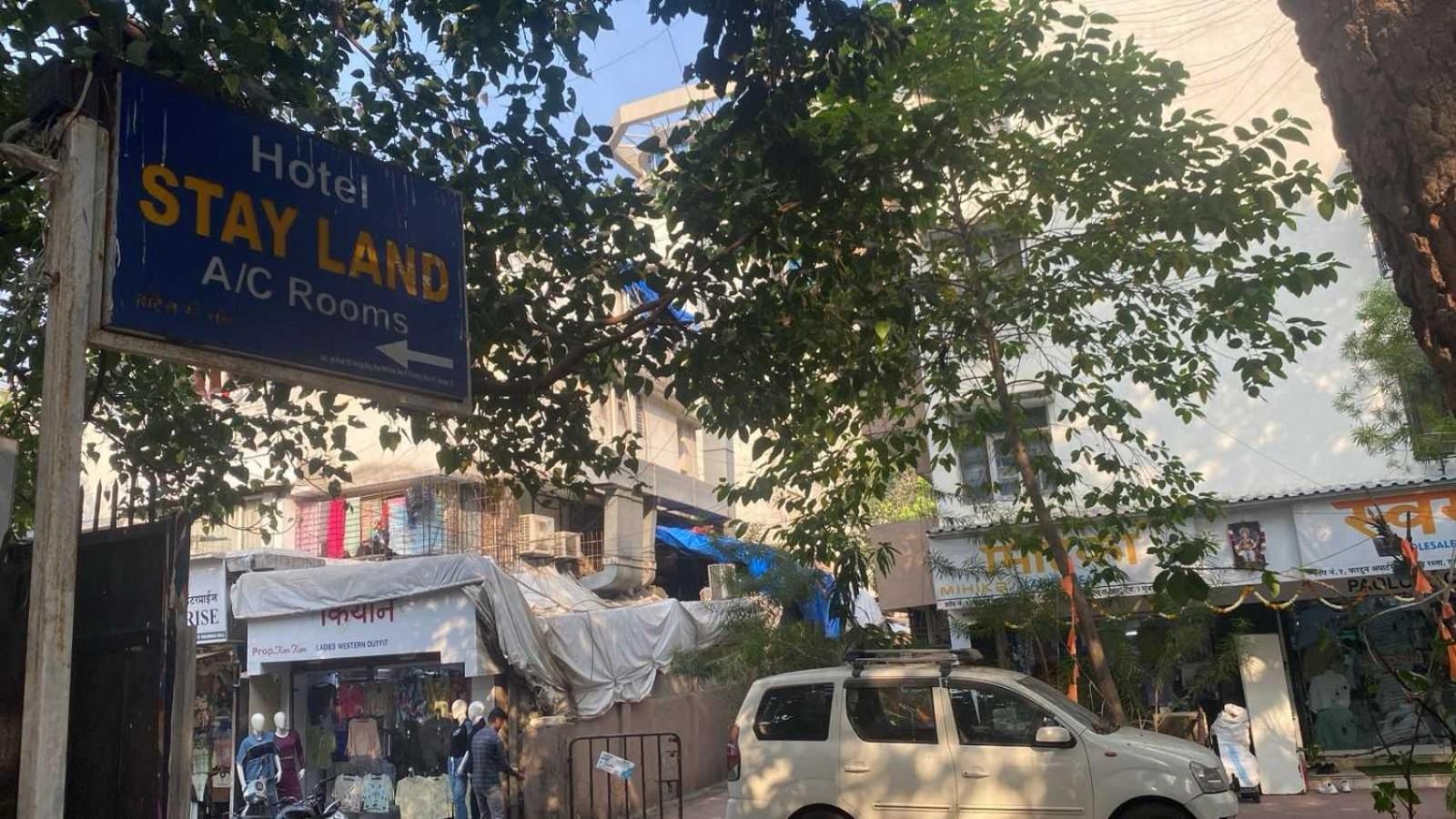 OYO 8685 Hotel Stayland Mumbai Dış mekan fotoğraf