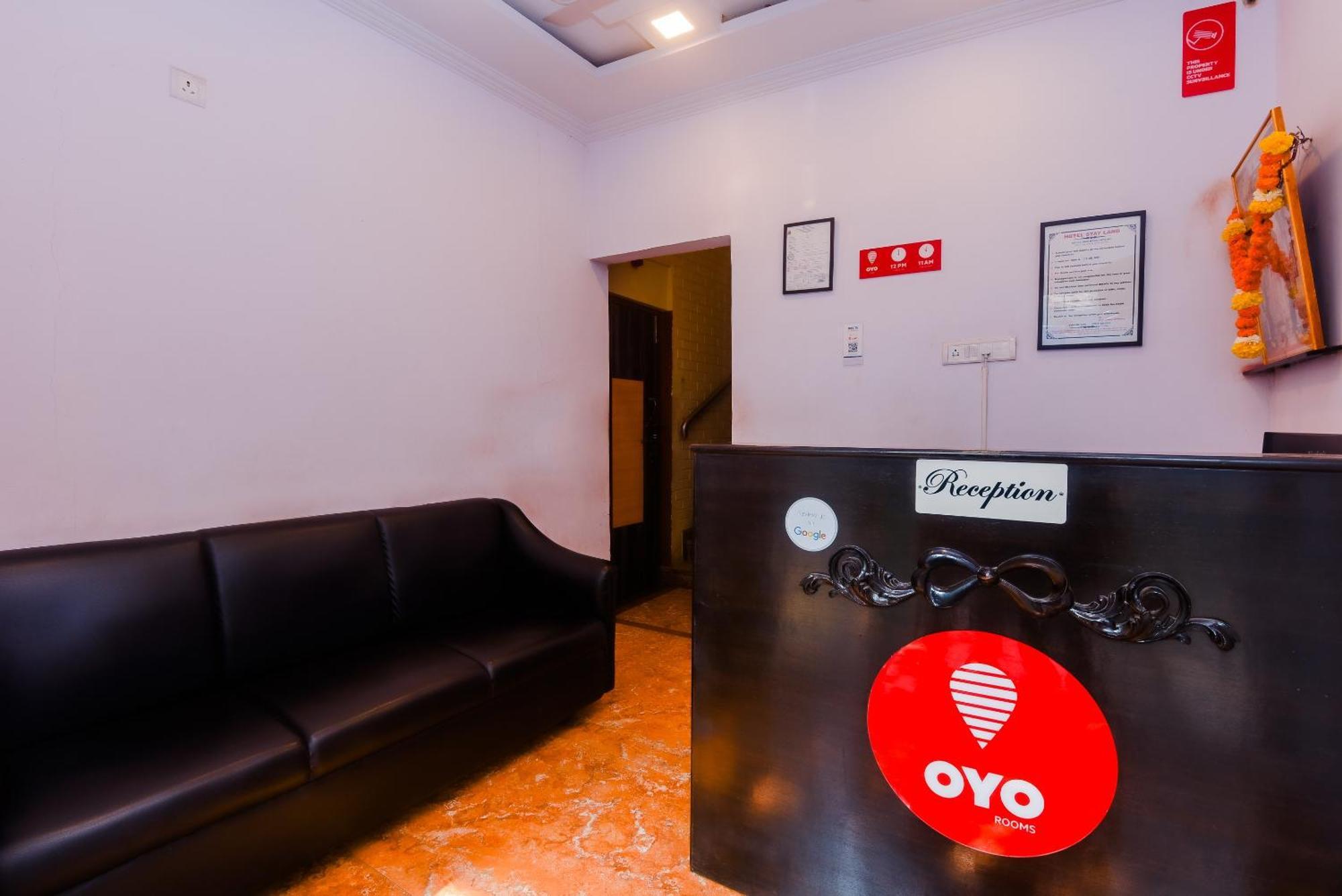 OYO 8685 Hotel Stayland Mumbai Dış mekan fotoğraf